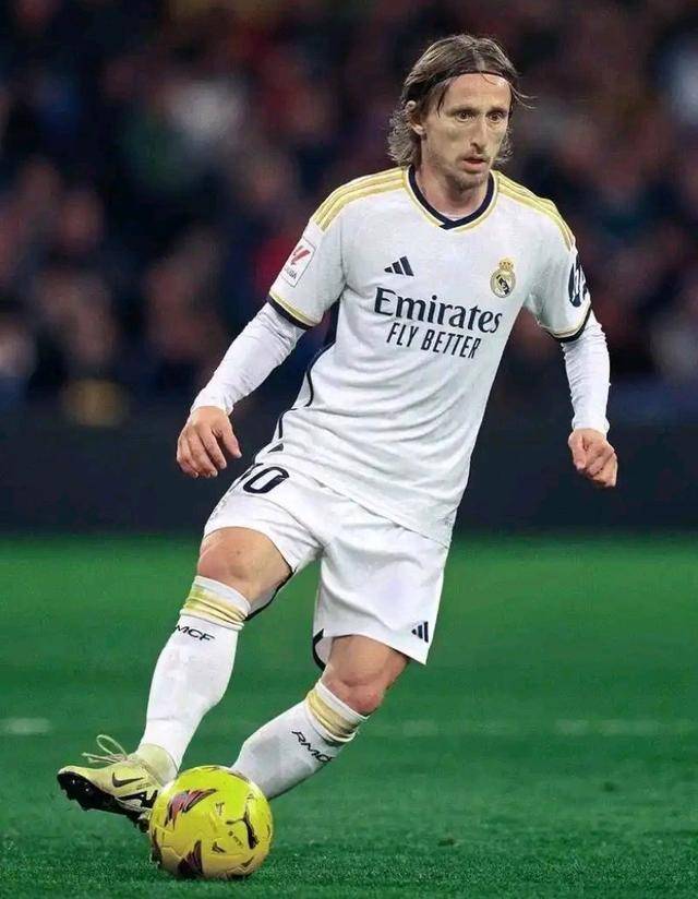 德州扑克不是赌博，而是一场关于风险、纪律与认知的终身训练（德州扑克不是赌博，而是风险管理、纪律与认知的终生修炼）